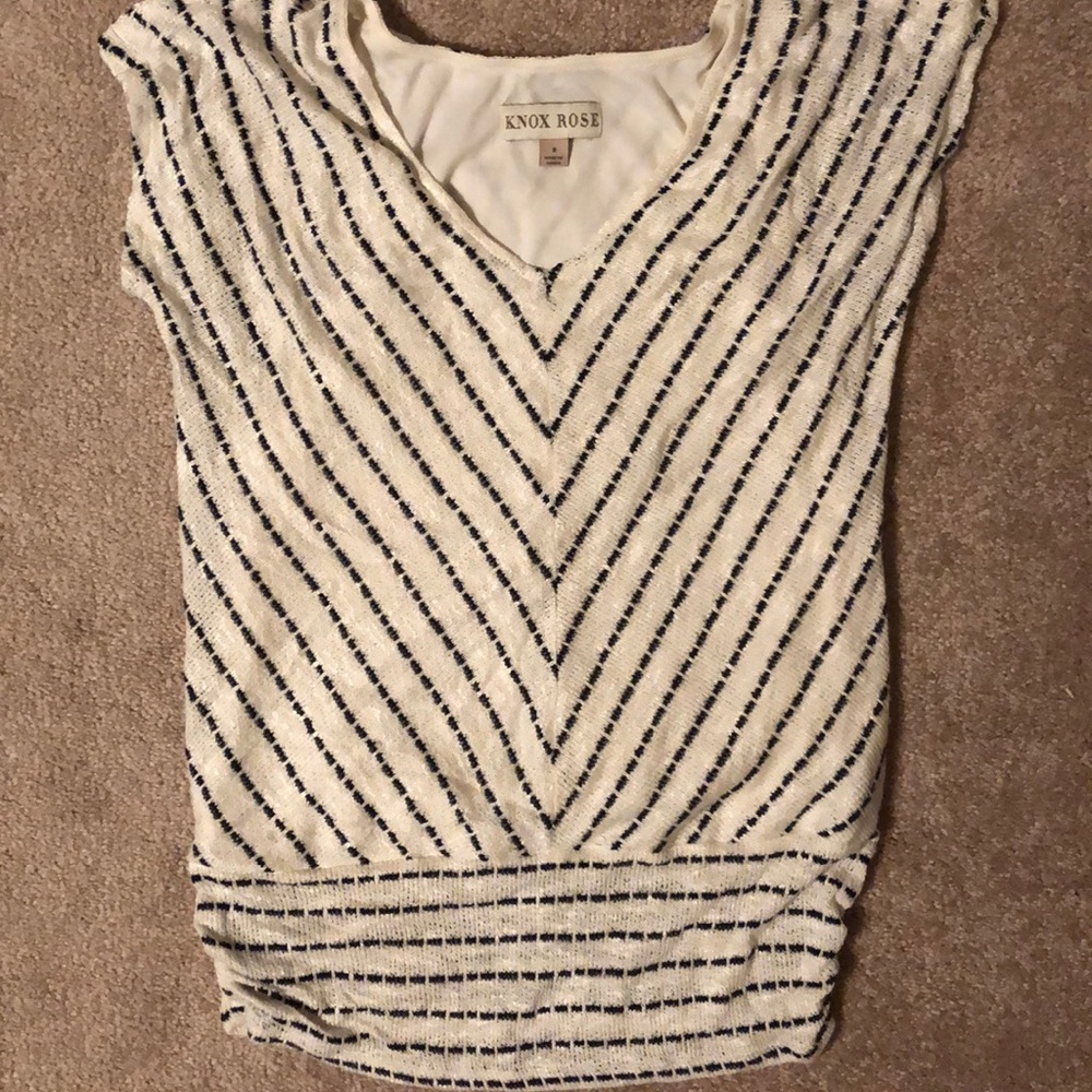 Women’s top - size s